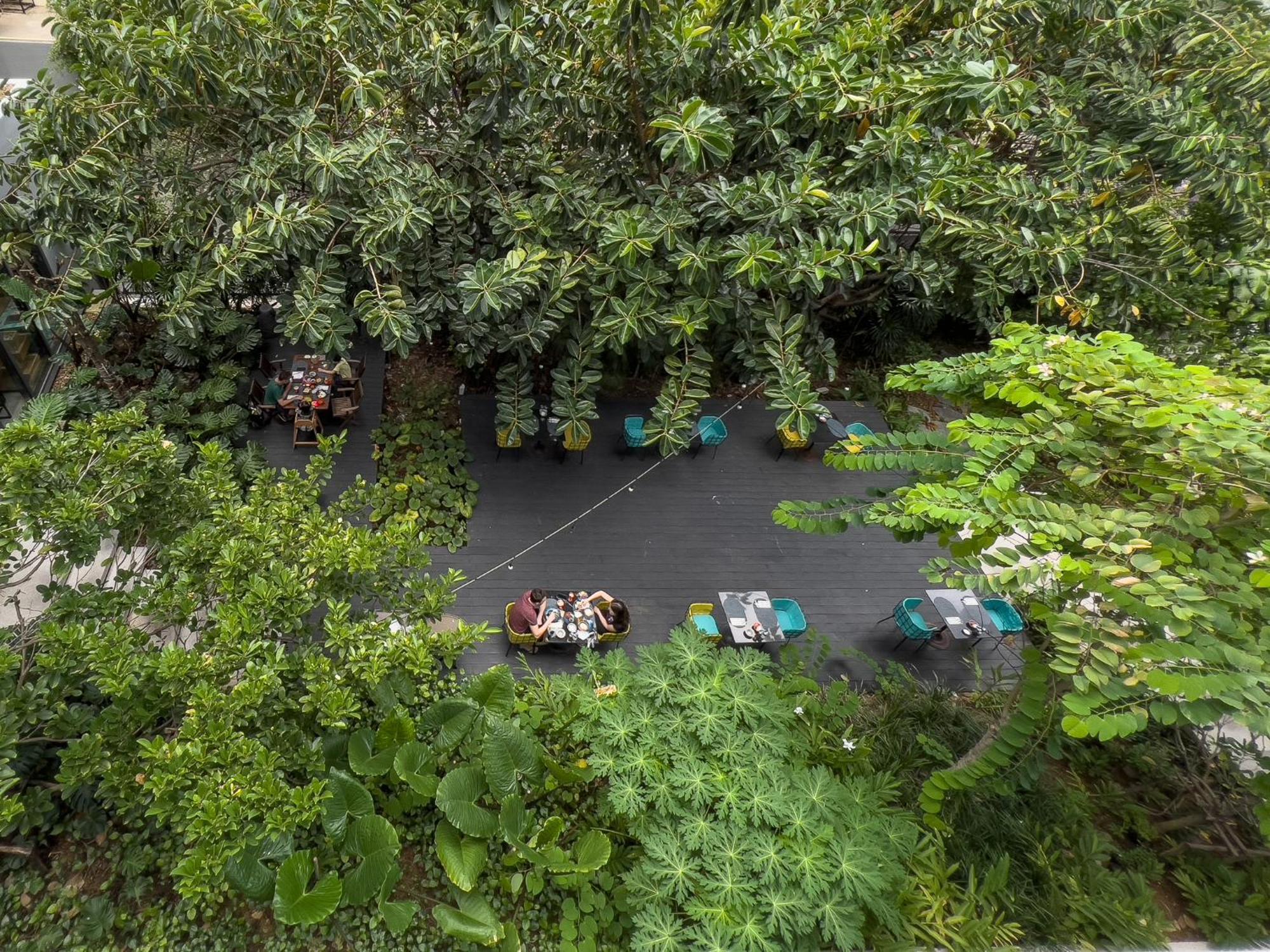 Hotel Indigo Phuket Patong By Ihg Exteriér fotografie The Jungle Cruise at Disneyland